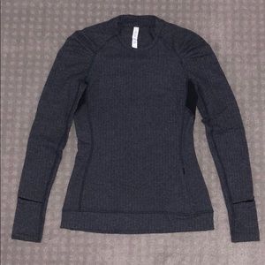 Lululemon long sleeve top size 6